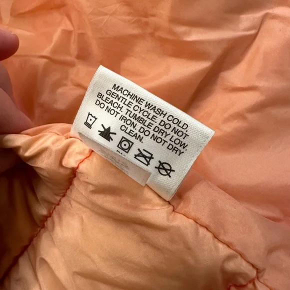 Hanna Andersson Kids Puffer Vest - Picture 8 of 9